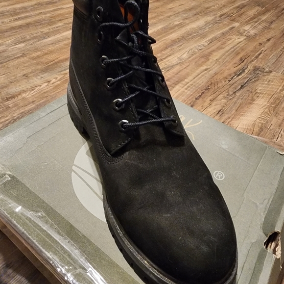 Men Timberland Boots - Picture 5 of 7